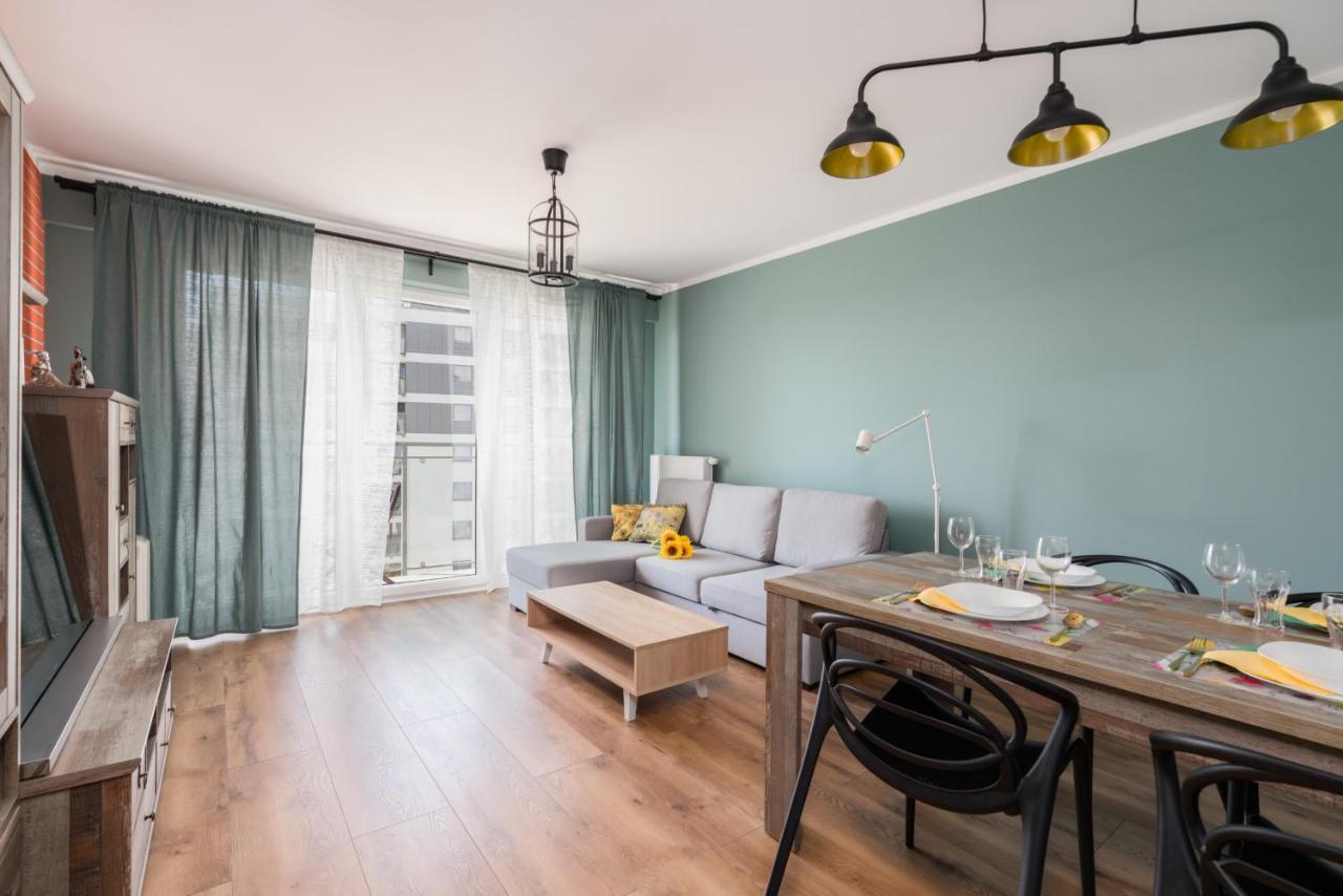 Poznan Serbska 2 Miejsca Parkingowe By Noclegi Renters Exterior foto